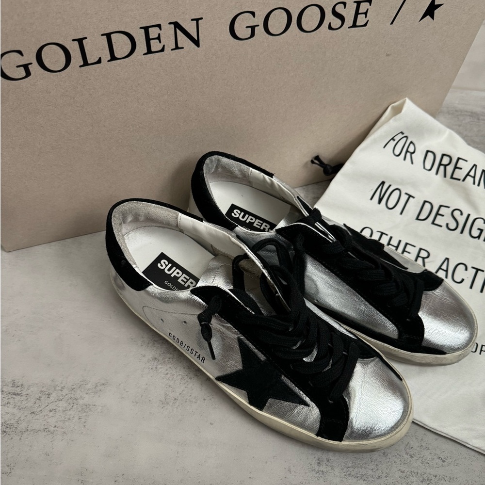 Golden Goose Men Super-Star in silver leather with contrasting inserts